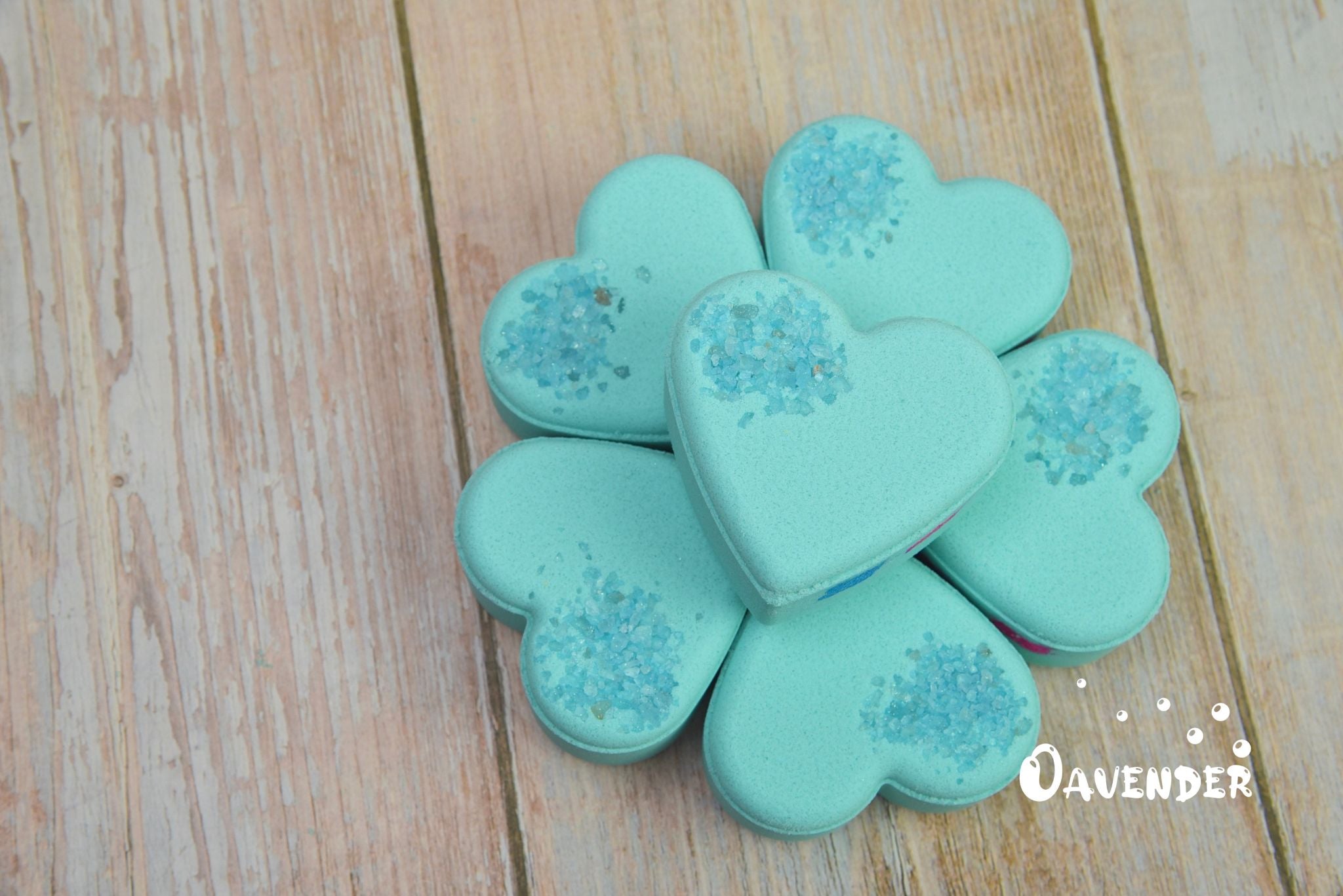 Aqua Heart Bath Bomb